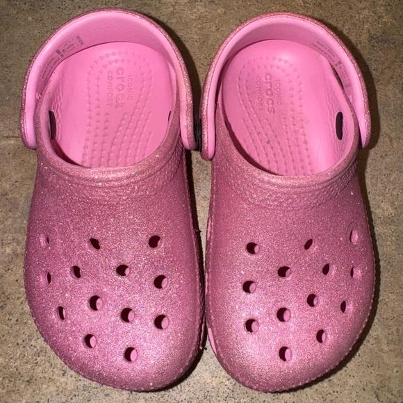 CROCS Pink - Picture 1 of 2